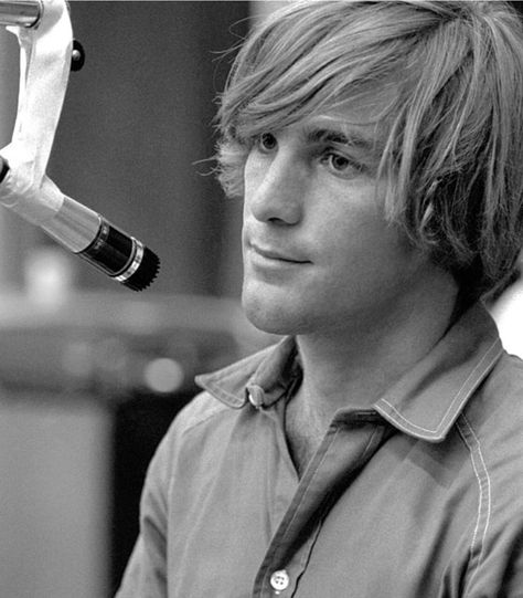 Dennis Wilson 60s Boys, Wilson Brothers, America Band, Carl Wilson, Dennis Wilson, Ricky Nelson, Handsome Male Models, Beach Boy, Brian Wilson