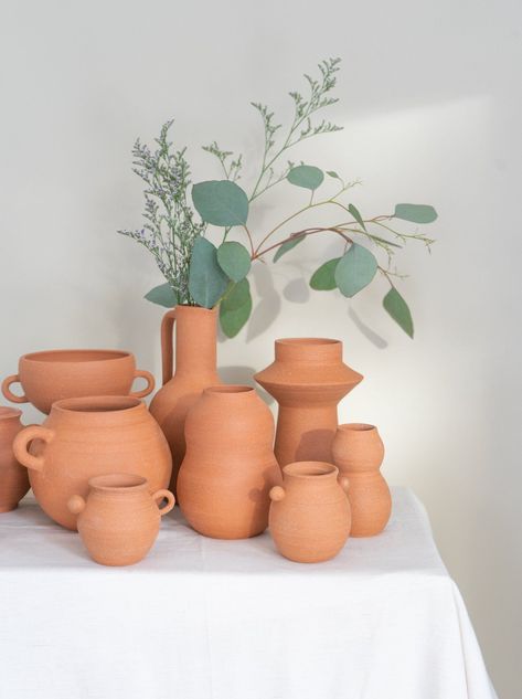 Minimal Object, Terracotta Vases, School Cafe, Terracotta Art, Terracotta Vase, Color Pallete, Fall Arrangements, Knick Knack, About Water