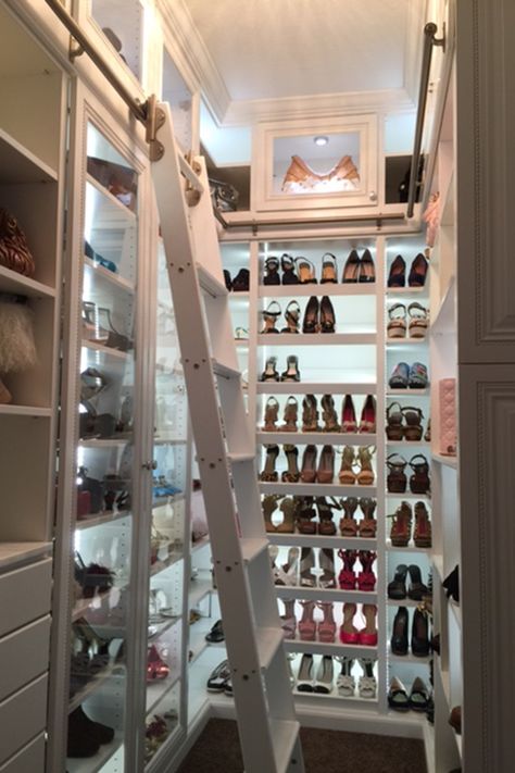 White melamine shelves coupled with this stylish ladder provide generous storage space for your entire collection of shoes. Custom Wardrobe Closet, Closet Organization Designs, Custom Wardrobe, Closet Factory, Custom Closet Organization, Closet Storage Systems, Custom Closet Design, Closet Planning, Bedroom Closet Storage