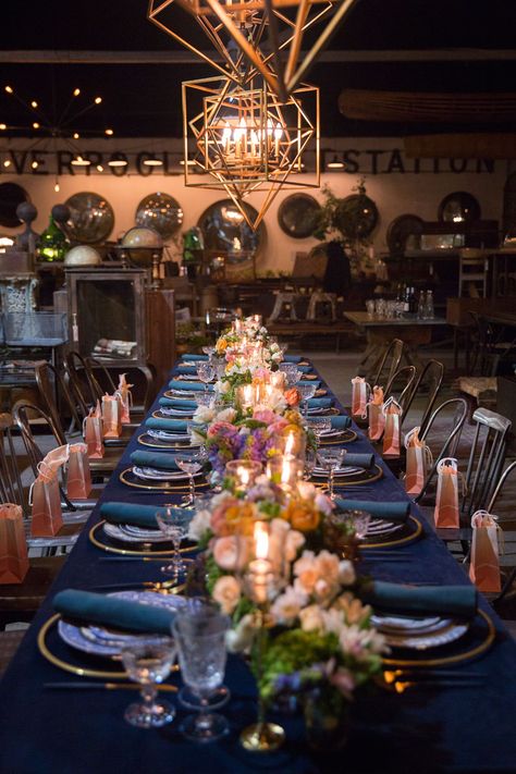 Gold Reception Decor, Navy Tablecloth, Blue Table Settings, Front Roe, Navy Table, Gold Reception, Reception Table Decorations, Blue Tablecloth, Wedding Table Linens