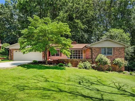 615 Cardinal Dr, Lexington, NC 27292 | MLS #1142393 | Zillow Lexington Nc, Retirement House, Family Home, Mls, Home And Family, Built In, Dream House, Square, Building