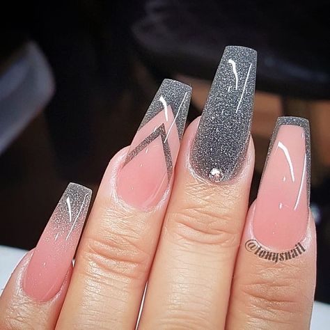 Beautiful Nails Design, Coffin Nail Art, Love Nail Art, Grey Nail Designs, Art Design Ideas, Gel Nail Art Designs, Cute Acrylic Nail Designs, Acrylic Coffin, Fresh Color