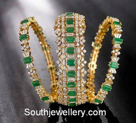 Emerald Diamond Bangles, Emerald Bangles, Diamond Bangles, Diamond Necklace Designs, Diamond Jewelry Necklace, Bridal Bangles, Bangles Jewelry Designs, Diamond Jewelry Designs, Gold Bangles Design