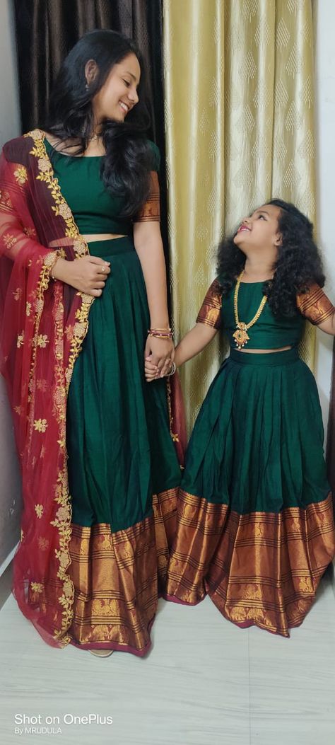 Narayanpet Long Frocks Mom And Daughter, Pithani Pattu Long Frocks, Narayanpet Mom And Daughter, Pattu Pavadai Designs For Adults, Narayana Pet Blouse Designs, Mangalgiri Pattu Long Frocks, Narayanpet Dress Designs, Narayana Pattu Long Frocks, Narayan Pet Long Frock