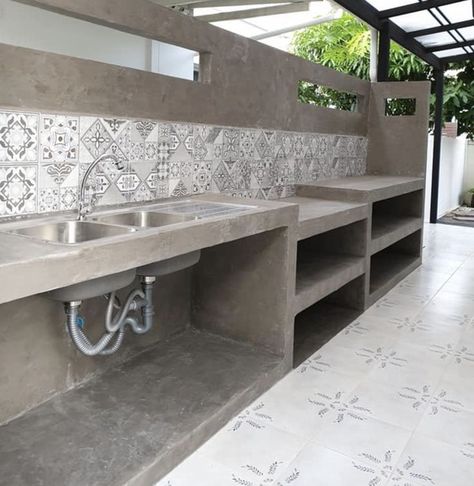 Dirty Kitchen Design, Dirty Kitchen, Desain Pantry, Villa Design Architecture, Kitchen Design Diy, Outdoor Kitchen Plans, Outdoor Kitchen Design Layout, Backyard Kitchen, Concrete Kitchen