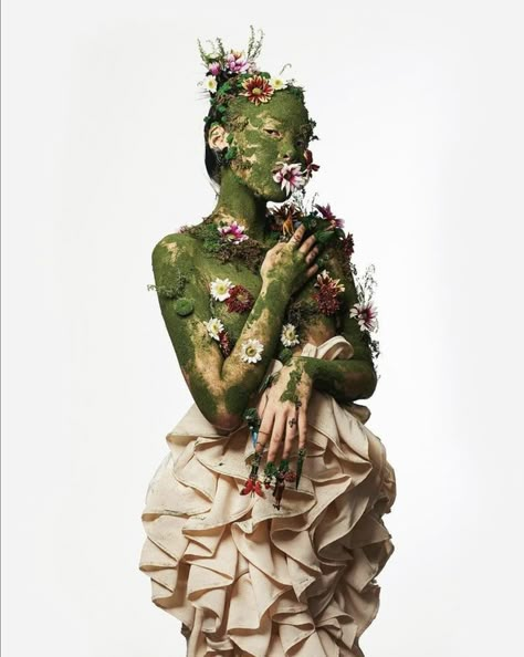 Modeling Outfits, Botanical Fashion, Weird Photography, Growth And Decay, Garden Of Earthly Delights, Gcse Art, Flora And Fauna, Flower Fashion, Art Plastique