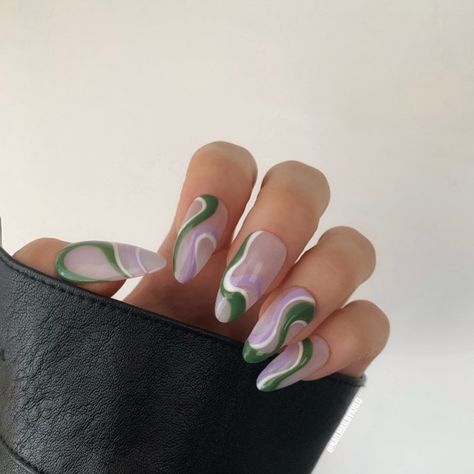 REUSABLE PRESS-ON NAILS (@nailmailbykhlo) posted on Instagram • Apr 19, 2021 at 8:43am UTC Sage Green Nails, Nails Abstract, Lilac Nails, Green Nail Designs, Nail Oil, Nail Photos, Oval Nails, Minimalist Nails, Cuticle Pusher