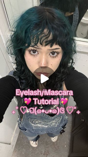 Leah on Instagram: "Dolly Eyelash/Mascara Tutorial!!! :D💖 (Spanish version) I really need to start practicing my Spanish more on this page…😅" Dolly Eyelashes, Eyelash Tutorial, Good Mascara, Mascara Tutorial, Eyelashes Tutorial, Eyelash Mascara, Short Lashes, Bracelet Craft, Eyelashes Mascara