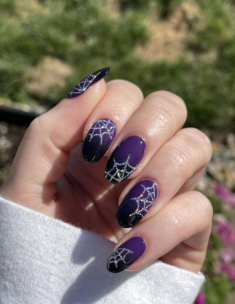 Spider Web Nails, Web Nails, Holloween Nails, Cute Halloween Nails, October Nails, Fall 23, Halloween Nail Designs, Halloween Nail, Dip Powder Nails