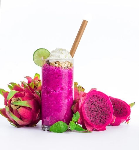 Customer Creation - by our very own Melinda Green! 1 scoop Pineapple Chia1/2 cup almond milkHalf of a frozen bananaFrozen pitaya Blend and enjoy! Statements made on this website have not been evaluated by the U.S. Food and Drug... Fruit Juice Photography, Juice Photography, Dragon Fruit Juice, Pitaya Smoothie, Banana Frozen, Fruit Juice Recipes, Pressed Juice, Frozen Banana, Fruit Juice