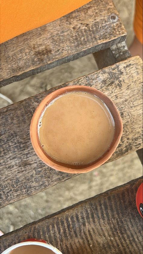 indian tea kulhad chai chai aesthetic yummy tasty food food aesthetic indian food indian drinks street food india indian street food Indian Street Aesthetic, Aesthetic Indian Food, Chai Aesthetic, Indian Cafe, Birthday Dump, Street Food India, Aesthetic Indian, Indian Chai, Indian Drinks