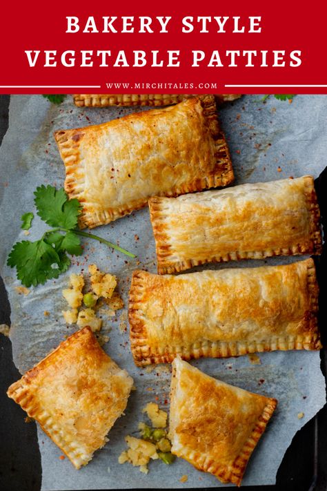 These Pakistani bakery style vegetable patties or vegetable puffs are a perfect tea time snack with a spicy potato and peas filling encased in crispy flaky puff pastry. Potato Puff Pastry, Vegetable Patties, Eid Recipes, Potato Puffs, Iftar Recipes, Popular Snacks, Vegetable Curry, Pakistani Food, Tea Time Snacks