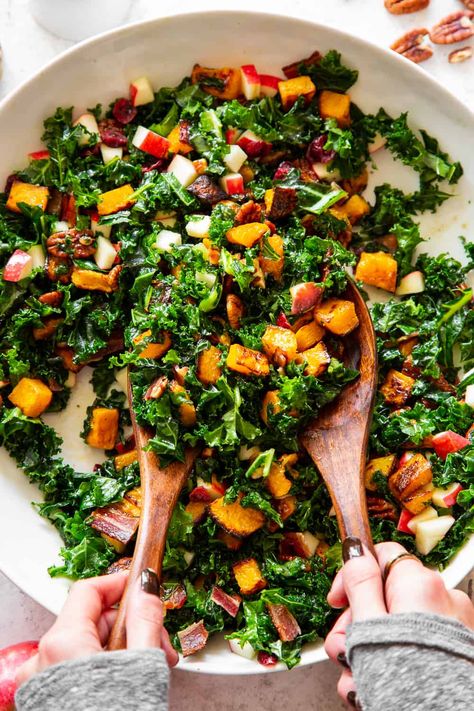 Kale Salad with Roasted Butternut and Maple Cider Vinaigrette Salad Recipes Thanksgiving, Maple Cider Vinaigrette, Butternut Squash Salad Recipes, Kale Apple Salad, Sweet Kale Salad, Kabocha Squash Recipe, Bacon Kale, Butternut Squash Sweet, Butternut Squash Kale