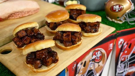 Ina Garten, Bobby Flay and Valerie Bertinelli share their favorite Super Bowl recipes Kansas City Burnt Ends Recipe, Slow Smoked Brisket, Brisket Burnt Ends, Beef Barbecue, Burnt Ends, Patty Melt, Bobby Flay, Super Bowl Sunday, Smoked Brisket