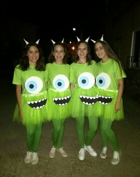 30 Funny Group Halloween Costumes For Teens - RecipeMagik Diy Mike Wazowski Costume, Sorority Halloween Costumes, Mike Wazowski Costume, Funny Group Halloween Costumes, Costumes Faciles, Fun Halloween Outfits, Karneval Diy, Fruit Costumes, Monster Costumes