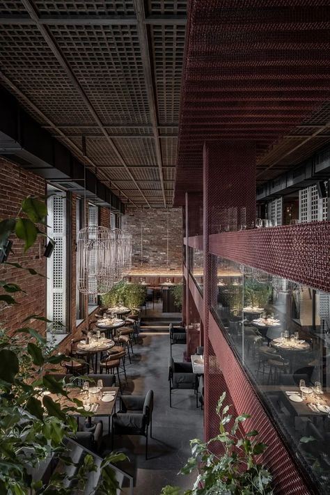 The first traditional Japanese izakaya restaurant opened in Kyiv on the territory of the former Arsenal factory at the end of 2020, surprising the... Izakaya Bar, Small Hall, Aged Mirror, Metal Grill, Bbq Restaurant, Architecture Landmark, Bar Interior, Secret Rooms, House Built