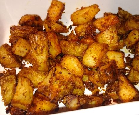 Recipe Smashed Potatoes by Melinda Hutchison - Group Leader - Recipe of category Side dishes Chicken Shack Potatoes Recipe, Chicken Shack, Side Dishes Recipes, Smashed Potatoes, Kitchen Machine, Potatoes Recipe, Thermomix Recipes, Yummy Sides, Main Meals