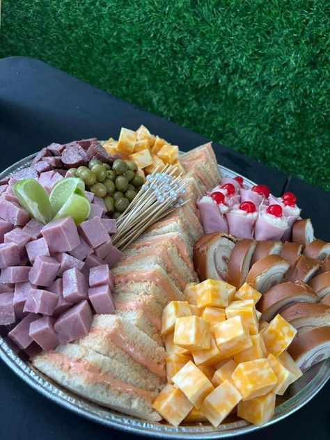 Centerpiece Party, Food Table, Table Centerpieces, Party Ideas, Drinks