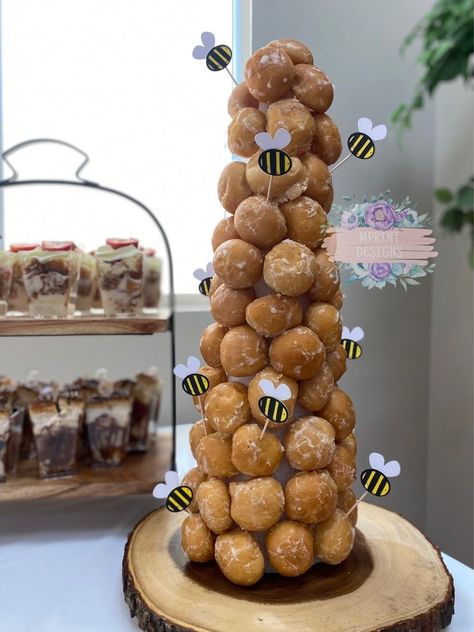 Doughnut Hole Bee Hive, Sweet As Can Bee Centerpieces, Bee Bridal Shower Theme Food, Bay Bee Shower Ideas, Bumble Bee Third Birthday Theme, Bumble Bee Desserts, Bee Themed Finger Foods, Bee Graduation Party, Mommy To Bee Shower Ideas