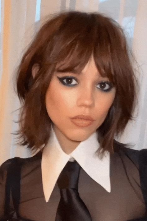 Cub Cut Hairstyle, Bob Layer, Summer Vogue, Grown Out Pixie, Aesthetic Hairstyles, Hot Haircuts, New Hair Trends, Layered Bob Haircuts, Vogue France