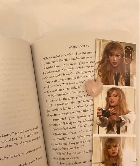 Swiftie Girl Aesthetic, Taylor Swift Book Aesthetic, Taylor Core, Long Live Taylor Swift, Live Taylor, Foto Ideas Instagram, Taylor Alison Swift, Music Industry, Book Aesthetic