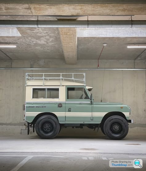 Old Defender Land Rover, Land Rover Defender Vintage, Old Landrover, Old Land Rover Defender, Land Rover Vintage, Old Land Rover, Vintage Land Rover, Different Cars, Studebaker Trucks