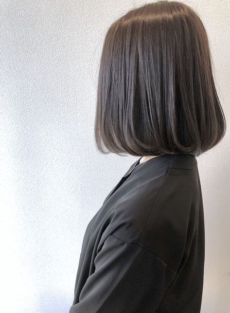 Shortish Hair, Ulzzang Short Hair, Korean Hair Color, Haircuts For Medium Length Hair, Korean Short Hair, Hair Inspiration Long, Short Straight Hair, Haircuts Straight Hair, Penteado Cabelo Curto