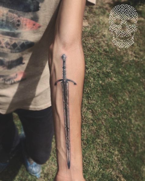 Broken Sword TattooDaft Art Tattoo & Crafts Instagram:@DaftArtTattooer #tattoo #tattooart #tattoosforwomen #tattoodesign #tattooideen #tattoosketch #tattoosforguys #tattootatuagem #ink #inked #armtattoo #legtattoos #oldschooltattoo #newschooltattoo #neotraditionaltattoo #realistictattoo #minimalisttattoos #sword V Line Tattoos, Line Tattoos For Women, Geometric Line Tattoo, Koi Tattoo Design, Tattoos To Cover Scars, Tattoos Inspiration, Planet Tattoos, Tattoo Graphic, Dagger Tattoo