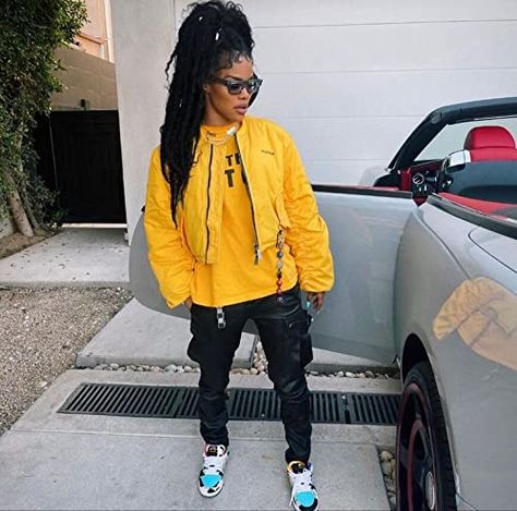 Chunky Dunky Outfit, Teyana Taylor Outfits, Sneakerhead Outfits, Black Men Fashion Urban, Taylor Outfits, Teyana Taylor, Tomboy Outfits, Tomboy Style Outfits, Fashion Aesthetics