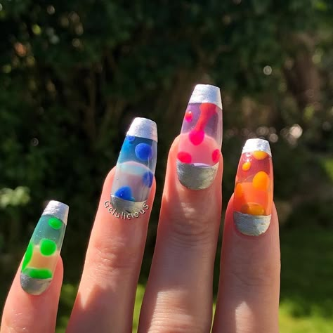 For today's wild nail news, we bring you lava. Lava Lamp Nails, Wild Nail Designs, Lamp Nails, Halloween Acrylic Nails, Spring Acrylic Nails, Finger Nail Art, Bright Nails, Jelly Nails, Bling Acrylic Nails