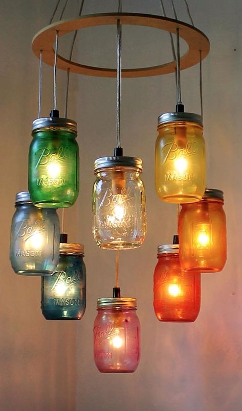 Do Beautiful And Unique Decor With Everyday Materials.  How to repurpose used or old materials like mason jars, pots, tin and metal slicer, o leftover fabric and thread, wood and cardboard to make quirky, simple, and original DIY projects like lamps and minimalistic decor. Luminaria Diy, Mason Jar Chandelier, Projects Design, Lighting Pendant, Mason Jar Lighting, Rustic Lighting, Diy Lamp, Light Project, Mason Jar Lamp