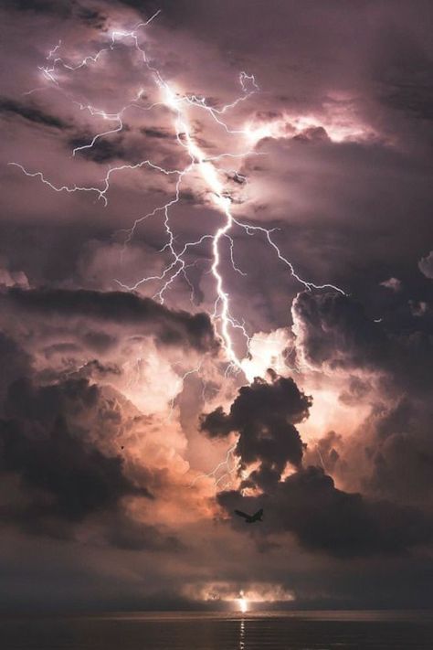 Jorgen Von Strangle, Clouds And Lightning, Lightning Sky, Thunderstorm Clouds, Lightning Photos, Storm Wallpaper, Lightning Photography, Lightning Storm, Lightning Strikes