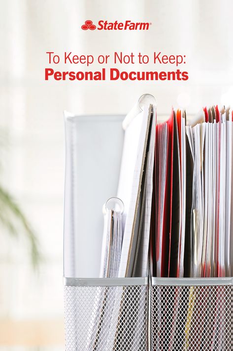 It’s hard to know when to shred or save personal documents. Check out these guidelines for knowing what to keep, how long to save things, as well as different ways to store items safely — digitally or otherwise. How Long To Keep Documents, How Long To Keep Paperwork, Important Papers To Keep, Organizing Important Documents Binder, List Of Important Documents To Keep, Household Binder Important Documents, Organizing Important Papers, Organizing Papers, Rope Shelf