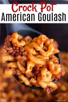 Goulash Crock Pot, Crockpot Goulash Recipe, Crockpot Goulash, Crockpot Pasta Recipes, American Goulash, Crockpot Pasta, Goulash Recipe, Crock Pot Dinners, Ground Beef Pasta