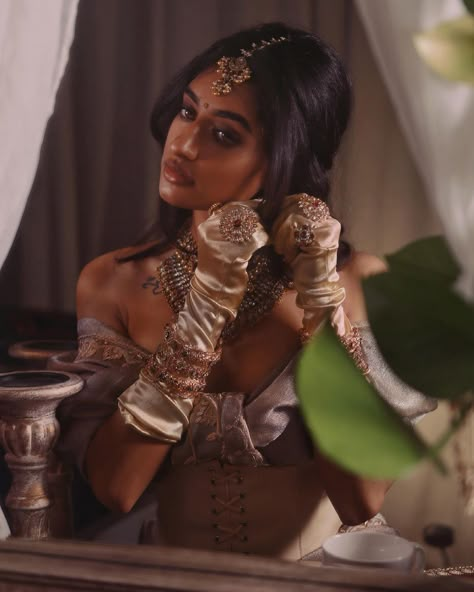 "The season's diamond, even more precious and rare a stone than previously thought?" 💎 I’m a little late to the @bridgertonnetflix hype… | Instagram Gold And Brown Aesthetic, Saree Gloves, Saffron Flag, Hamel Patel, Dark Mermaid, Glam Ideas, Personal Investigation, Indian Accessories, Creative Fashion Photography