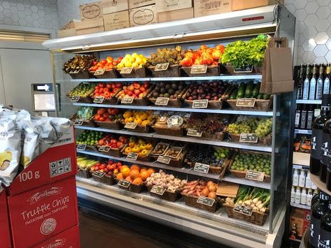 produce cooler w/baskets from Copenhagen Deli Ideas, Cool Retail, Produce Market, Produce Stand, Mini Store, Fruit Stand, Market Displays, Farm Market, Fruit Stands