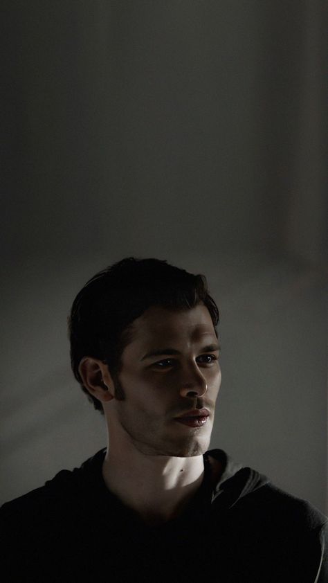 Nicklaus Mikaelson Wallpaper, Joseph Morgan Wallpapers, Klaus Mikaelson Wallpaper, Klaus Mikaelson Aesthetic, Hayley And Klaus, Klaus From Vampire Diaries, Joker Videos, Niklaus Mikaelson, Klaus The Originals