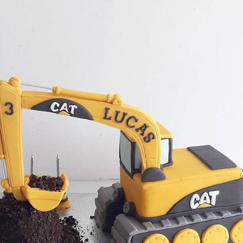 Concrete Mixer Cake, Excavator Cakes For Boys, Backhoe Cake, Excavator Cake, Goodnight Everyone, Trash Truck, Construction Cake, Cake Boy, Truck Birthday