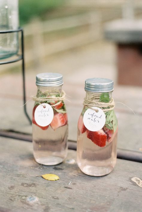 Strawberry Mint Water, Garden First Birthday Party, Garden First Birthday, Strawberry Infused Water, Countryside Garden, Picnic Birthday Party, Boho Birthday Party, Birthday Party Photography, Fiesta Tropical