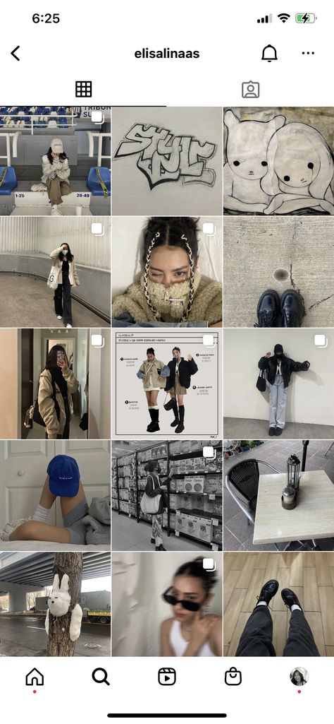 Douyin Instagram Feed, Public Instagram Account Ideas, Insta Pfps Cartoon, Photo Dump Order, White Theme Instagram, Insta Highlights Ideas, Ig Profile Pic Ideas, Ig Feed Ideas Aesthetic, Black And White Instagram Feed