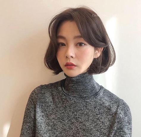 Japanese Short Hair, Korean Short Hair, Hair Style Korea, Asian Short Hair, Hair Inspiration Short, Hairdos For Short Hair, Shot Hair Styles, Haircuts Straight Hair, Short Wedding Hair