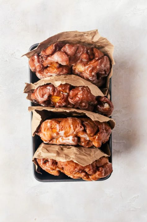 Irresistible peach fritters with cinnamon infused dough and coated in a sweet maple glaze Peach Fritters, Homemade Focaccia Bread, Glazed Peaches, Lemon Blueberry Cupcakes, Date Nut Bread, Easy Bar Recipes, Blueberry Cupcakes, Peach Recipes, Baked Peach