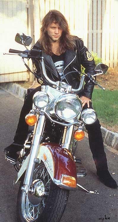 Motocykle Harley Davidson, Bon Jovi 80s, Bon Jovi Always, Bon Jovi Pictures, Michael Hutchence, Hugh Laurie, Charlie Sheen, Patrick Swayze, Queen Latifah