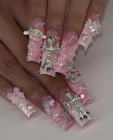 Rosary Nails, Random Nails, Cutesy Nails, Fye Nails, Nails Bling, Junk Nails, Home Nail Salon, Punk Nails, Nails Inspired