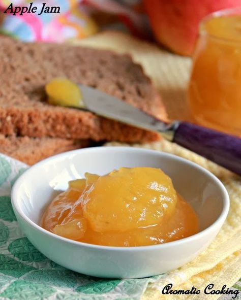 delicious apple jam can be done in just about 20 minutes, and you'll love the gingery twist to it. Apple Jam Recipe, Microwave Apple, Cooking Microwave, Indian Food Blog, Microwave Apples, Apple Jam, Fruity Recipes, Microwave Bowls, Food And Culture