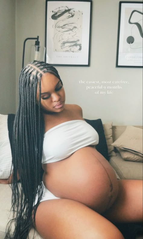 instagram | _miahayes 1 Month Pregnant Belly, Baddie Pregnant, Pregnancy Anatomy, Dad Goals, Mom Belly, Pregnancy Belly Photos, Black Motherhood, Cute Pregnancy Pictures, Mommy And Baby Pictures