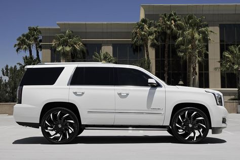 White Tahoe, Family Cars Suv, Prom Car, White Suv, Gmc Yukon Denali, Yukon Denali, Duramax Diesel, Chevy Girl, White Truck