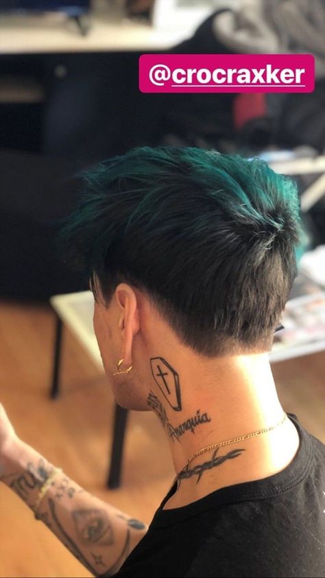 Guys Dyed Hair, Dyed Hair Men, Androgynous Hair, Gents Hair Style, Tomboy Hairstyles, Mens Hair Colour, Men Hair Color, Faded Hair, Hair Inspiration Short