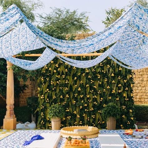 “Bright Yellow, timeless blue pottery.” • • • •Book Now• • • • #kamarievents #wedding #luxury #engagement #foryou #haldi #short #mehndidecor #mehndi #pinterest #inspiration #yellow #bluepottery Indian Wedding Blue Decor, Pottery Book, Yellow Wedding Decorations, Light Blue Decor, Yellow Color Combinations, Haldi Decor, Mehendi Decor, Mehndi Decor, Eye Decor