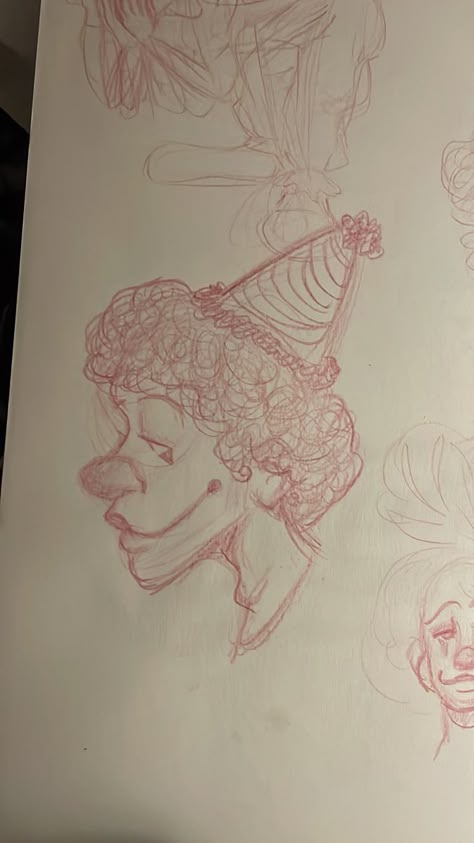 Clown Faces Drawing, Clown Hat Drawing, How To Draw A Clown, Really Good Drawings, Drawings Of Clowns, Drawing Ideas Clown, Hippie Drawing Ideas, Cute Clown Drawing, Clown Drawing Easy